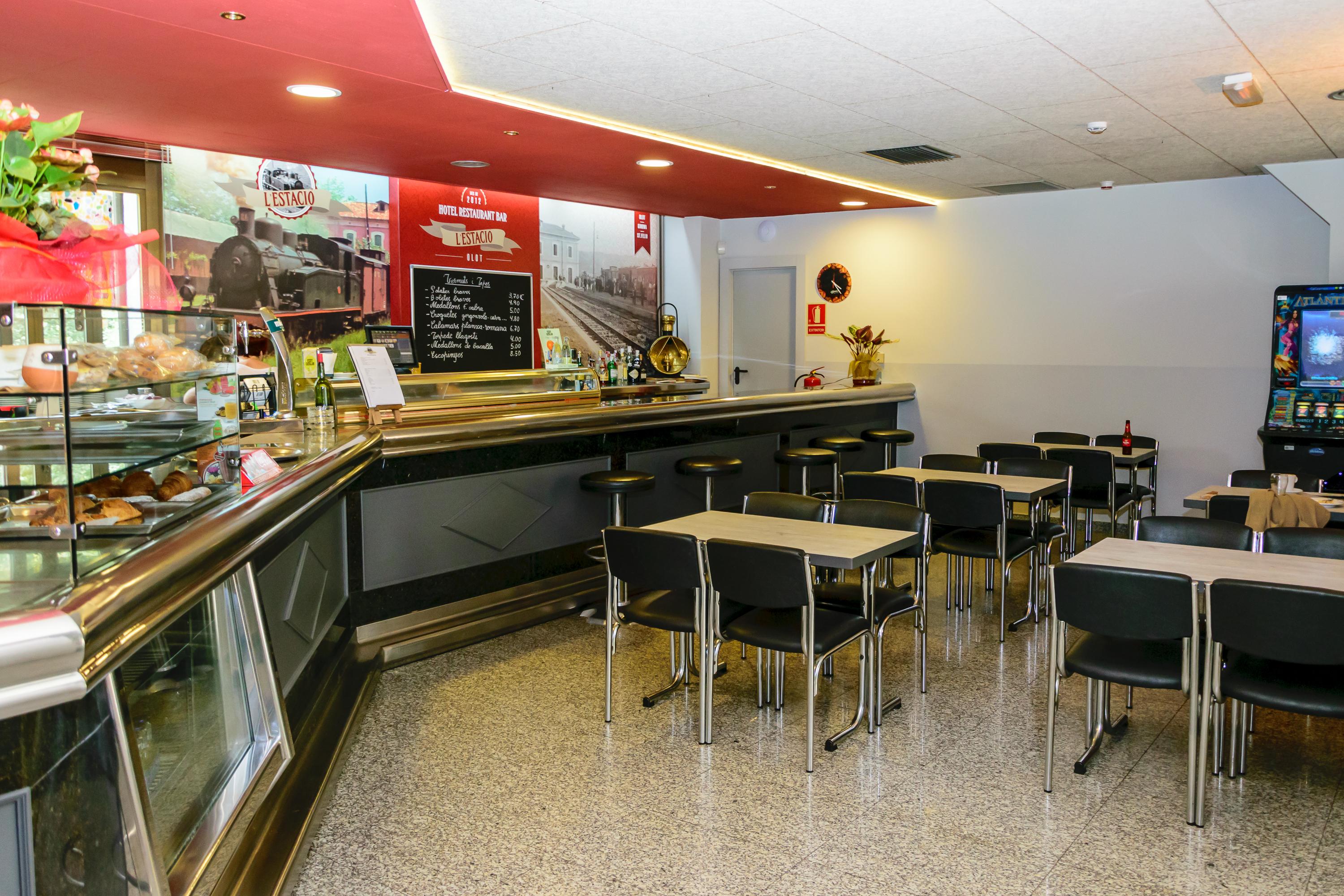 车站酒店 奥洛特 外观 照片